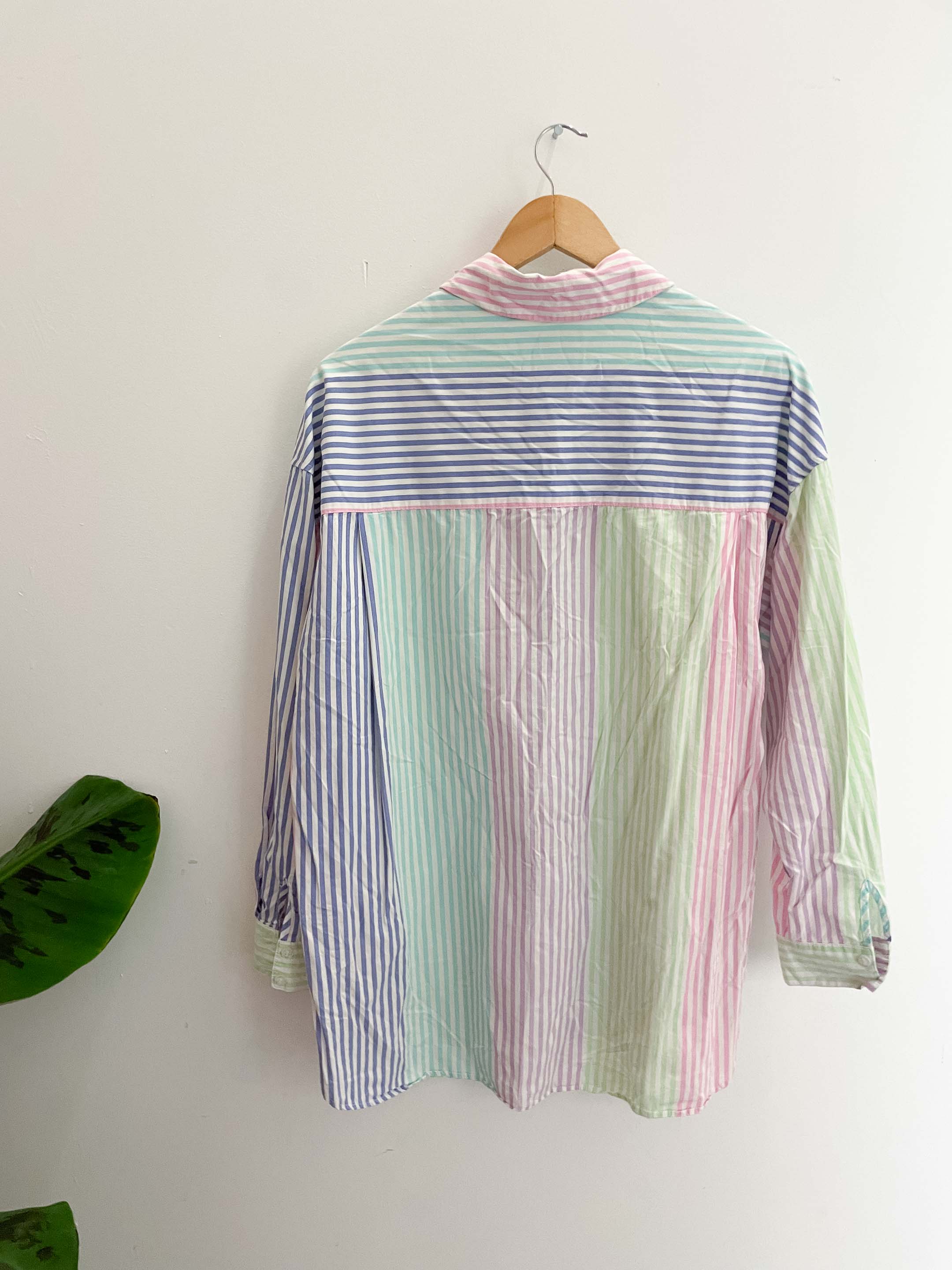 Vintage comfy bershka multi vertical stripe shirt size M