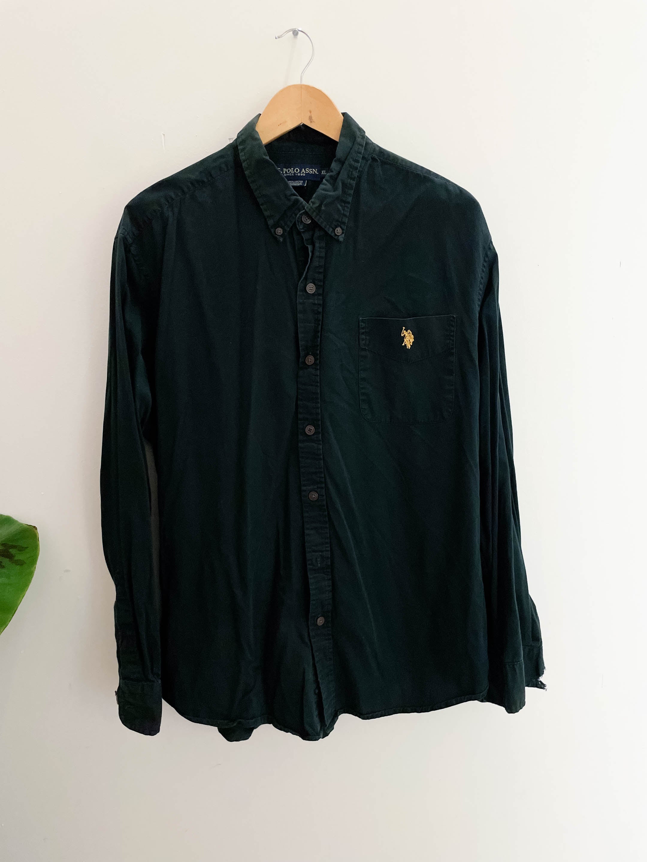 Vintage black US polo ASSN mens shirt size XL