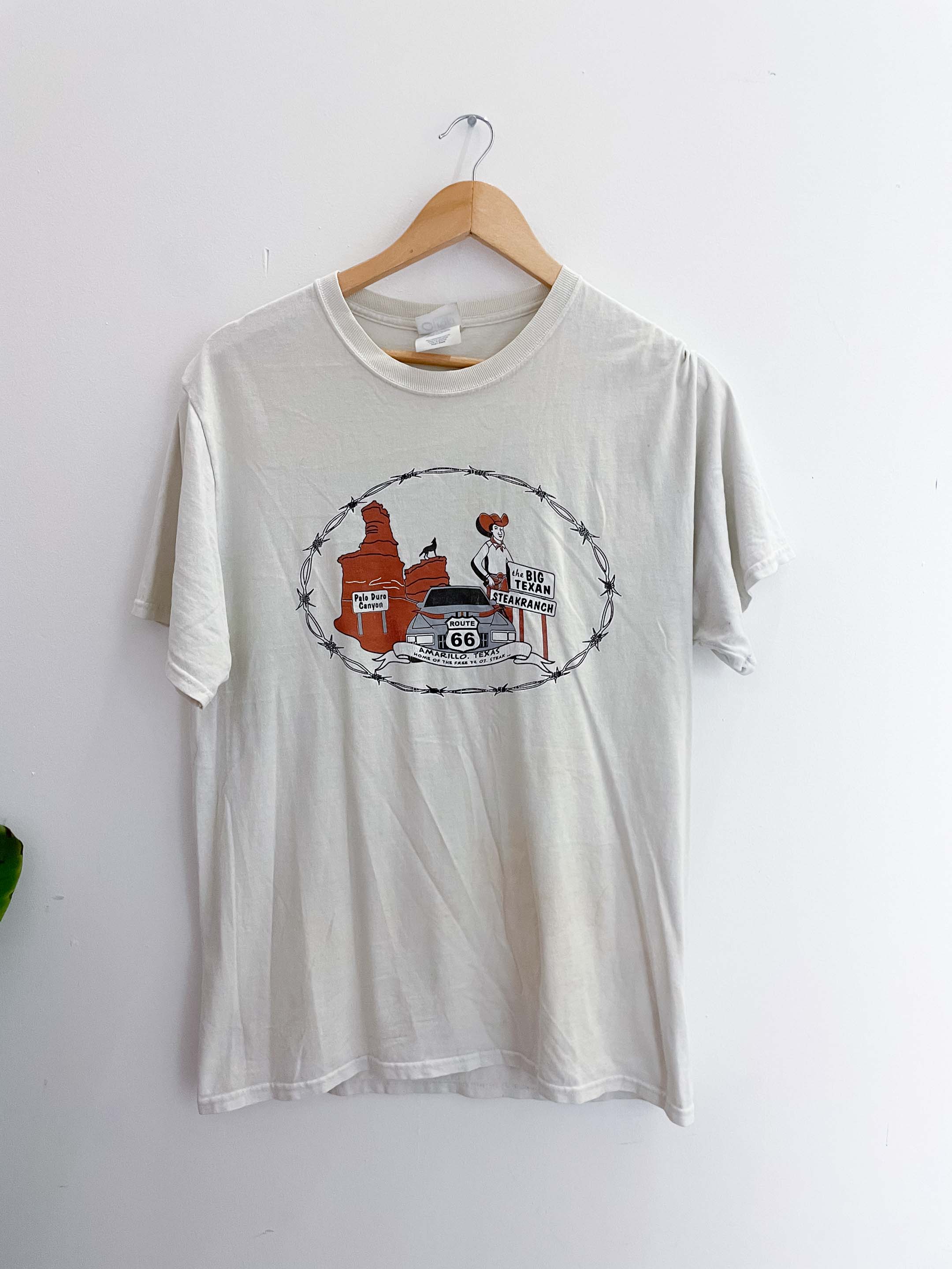 Vintage port and country small cream tshirt