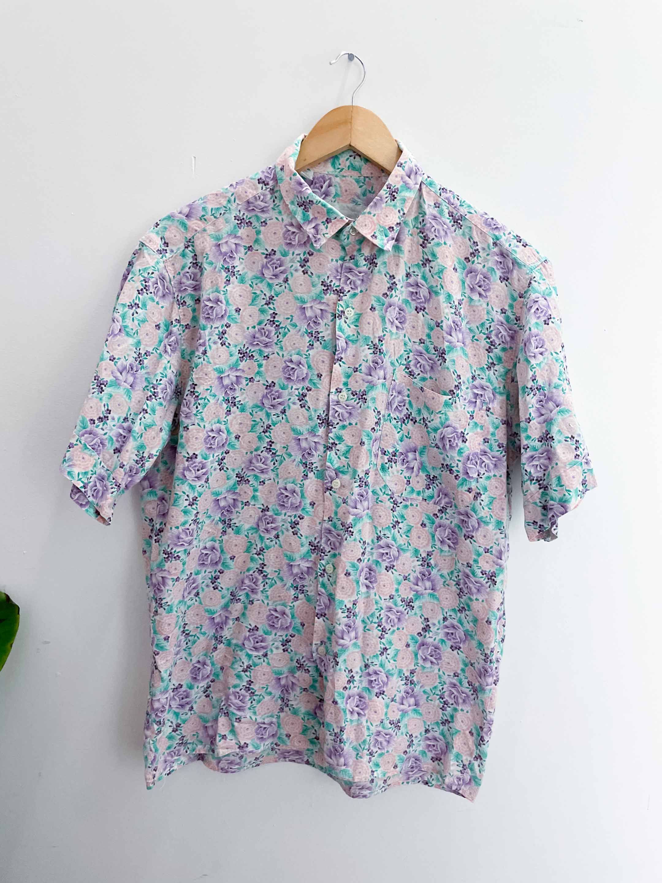 Vintage purple floral patterned mens short sleeve shirt size S