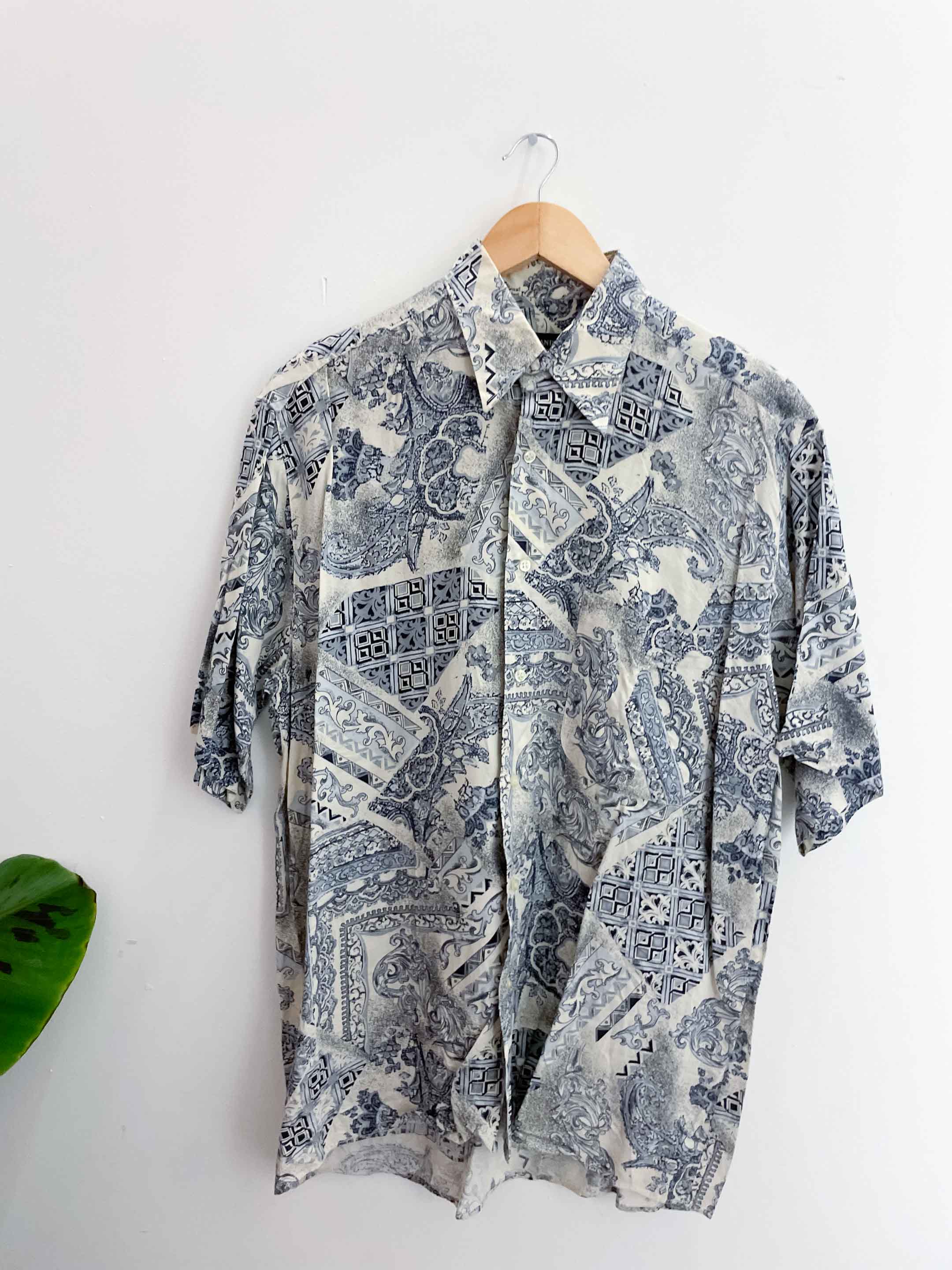 Vintage standy classic blue abstract pattern mens medium short sleeve shirt