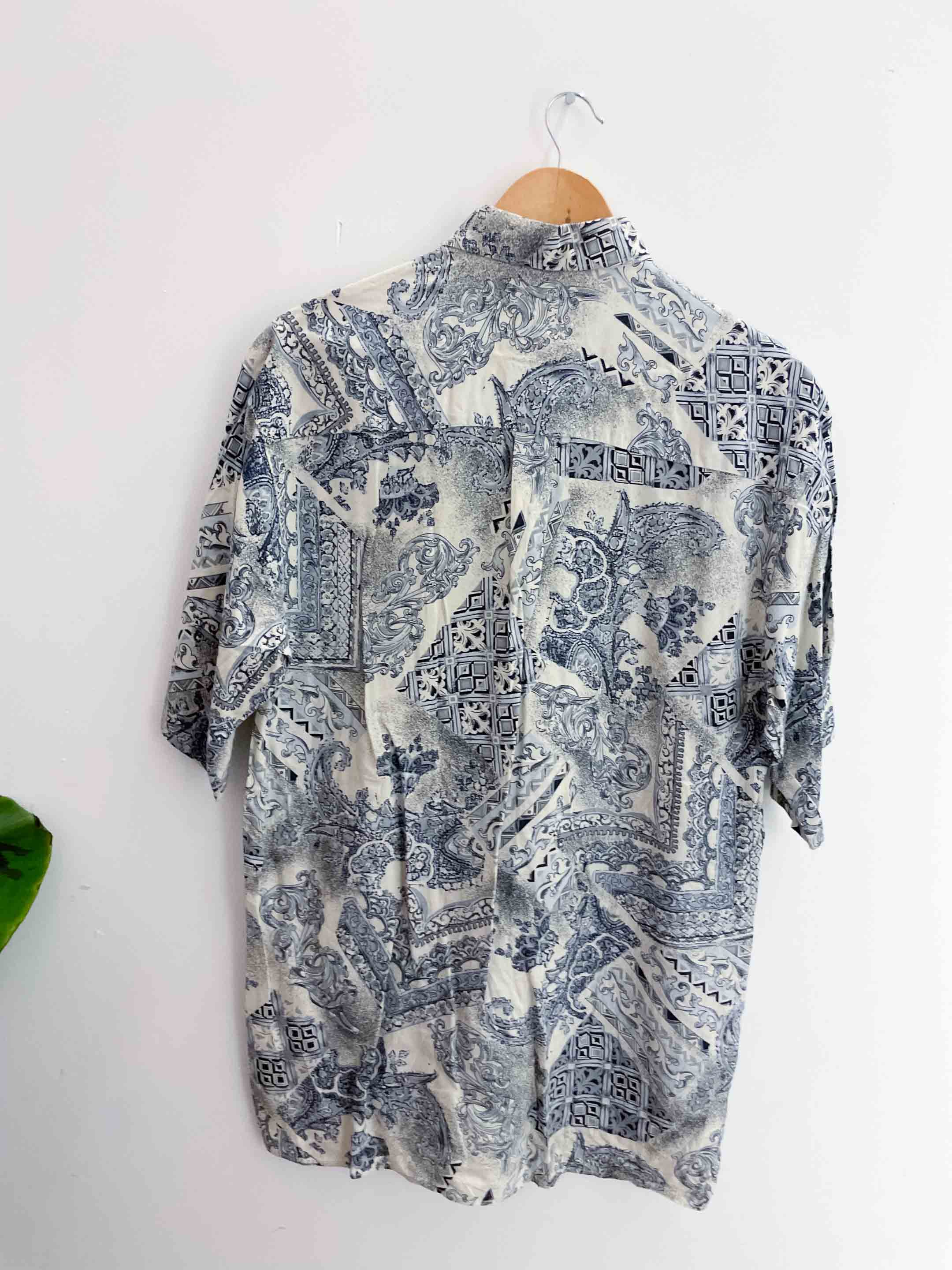 Vintage standy classic blue abstract pattern mens medium short sleeve shirt