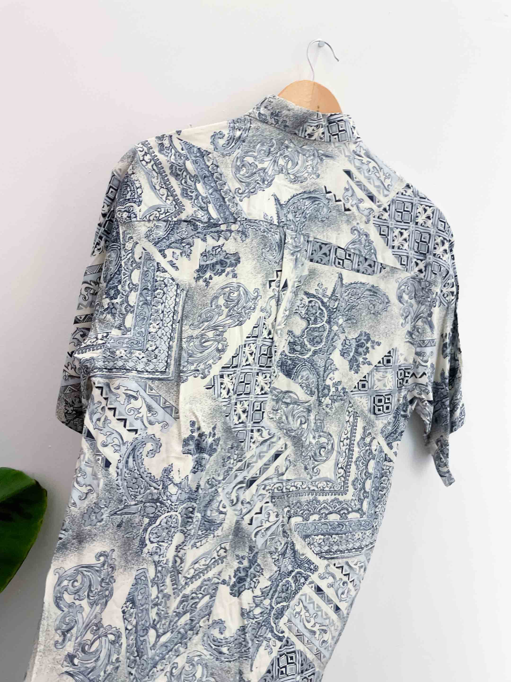 Vintage standy classic blue abstract pattern mens medium short sleeve shirt