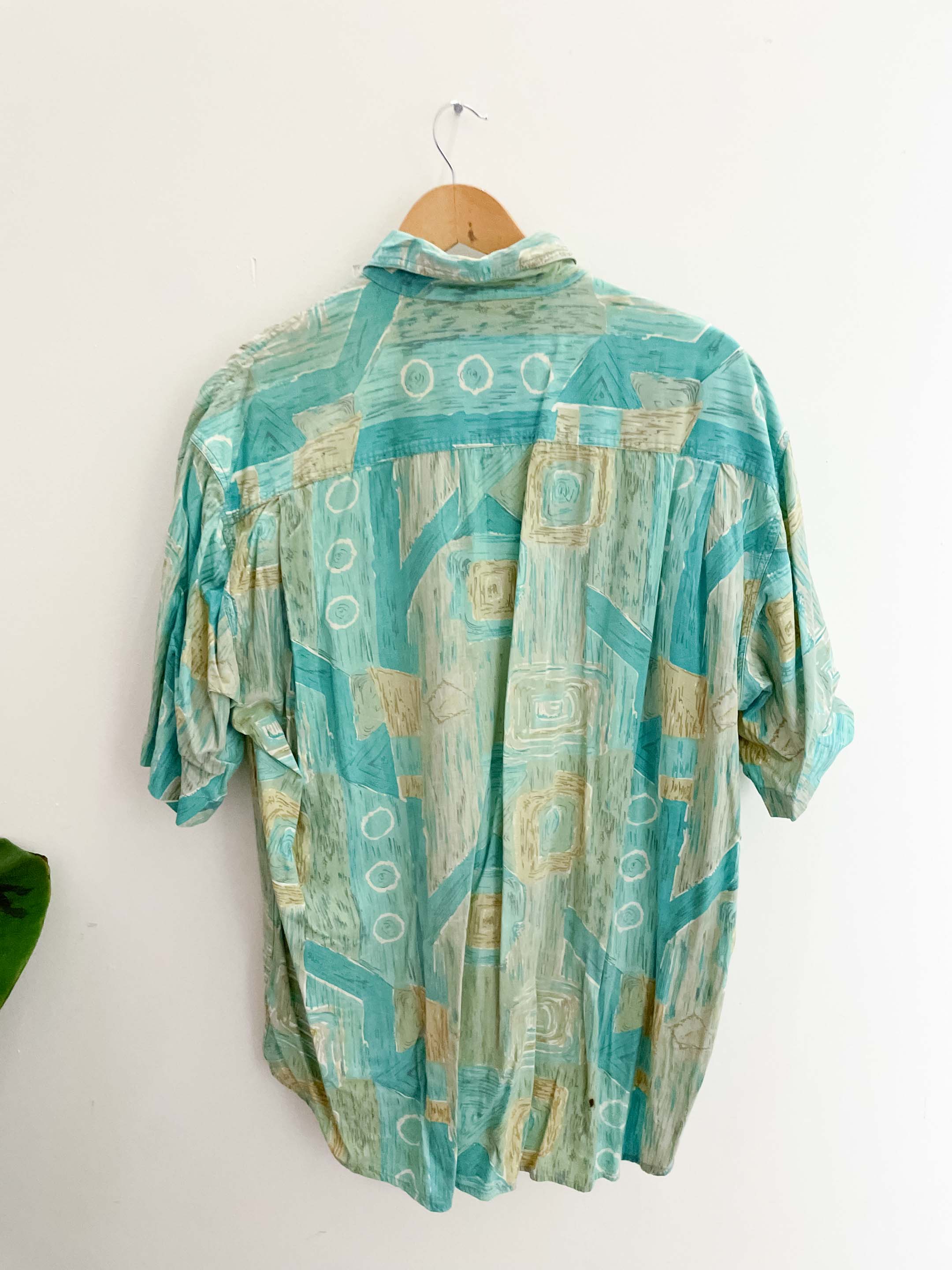 Vintage spurt green abstract patterned men short sleeve large shirt