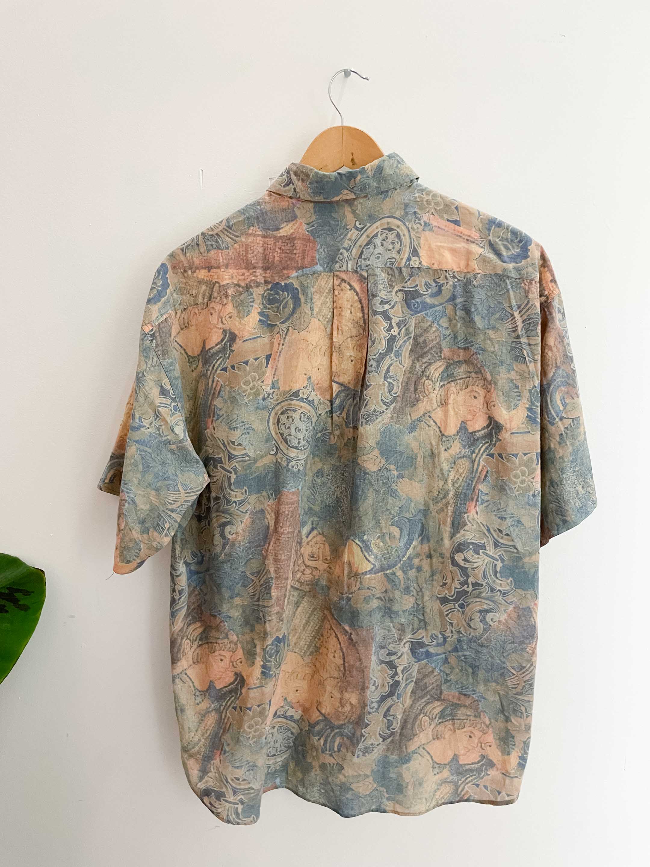 Vintage blue abstract patterned short sleeve shirt size L