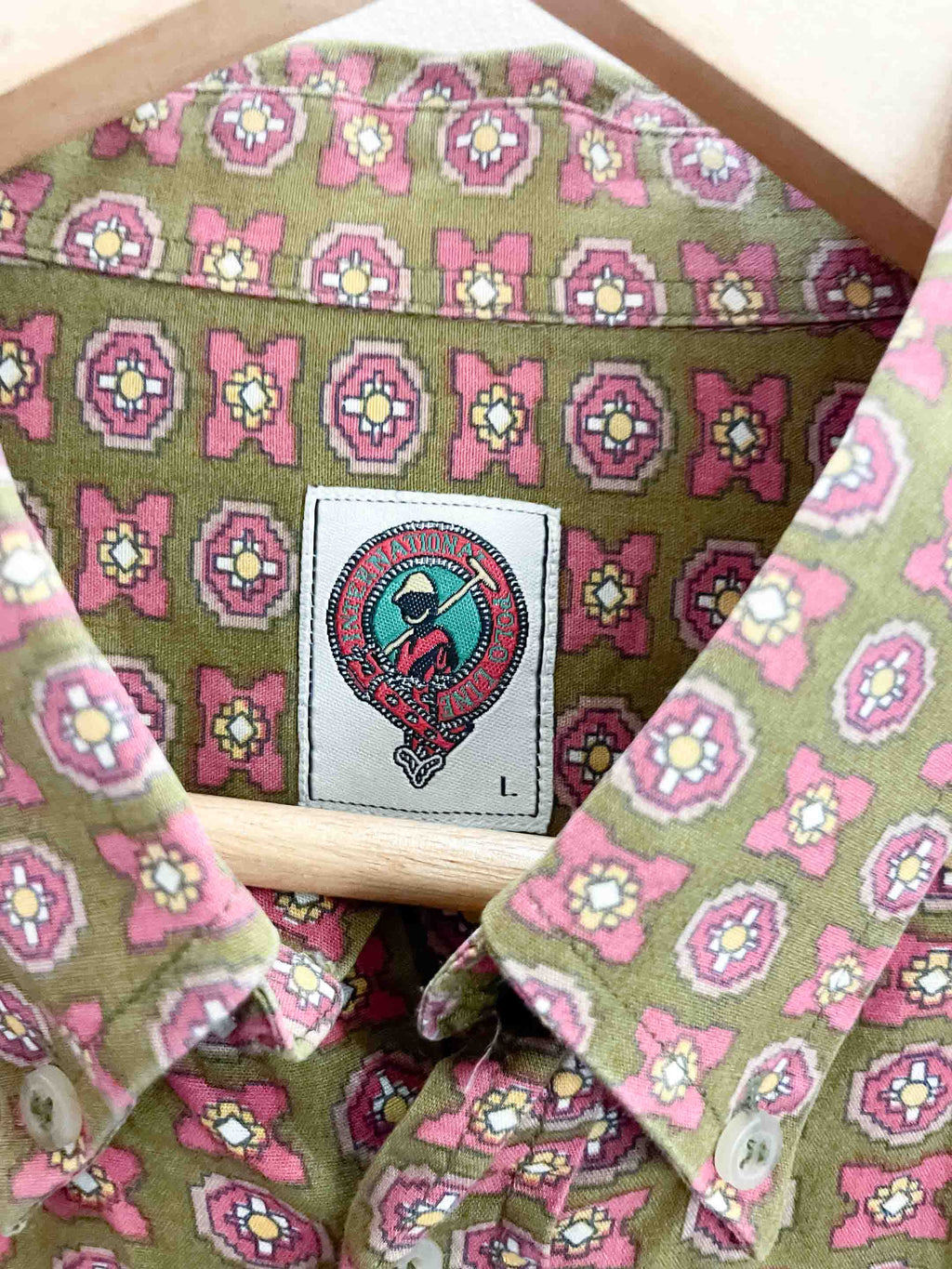 Vintage brown abstract pattern long sleeve mens large shirt