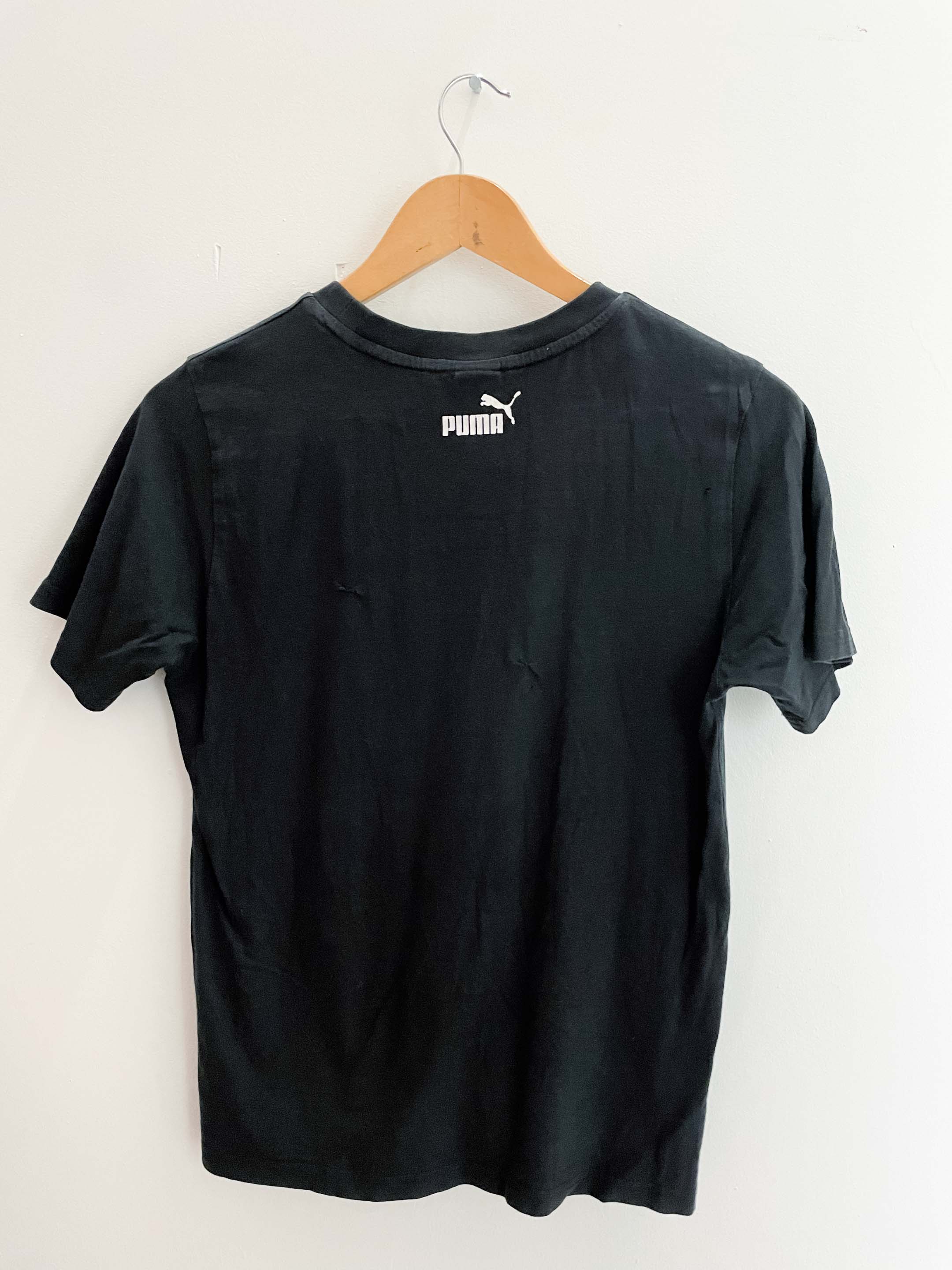 Vintage mens black medium puma tshirt