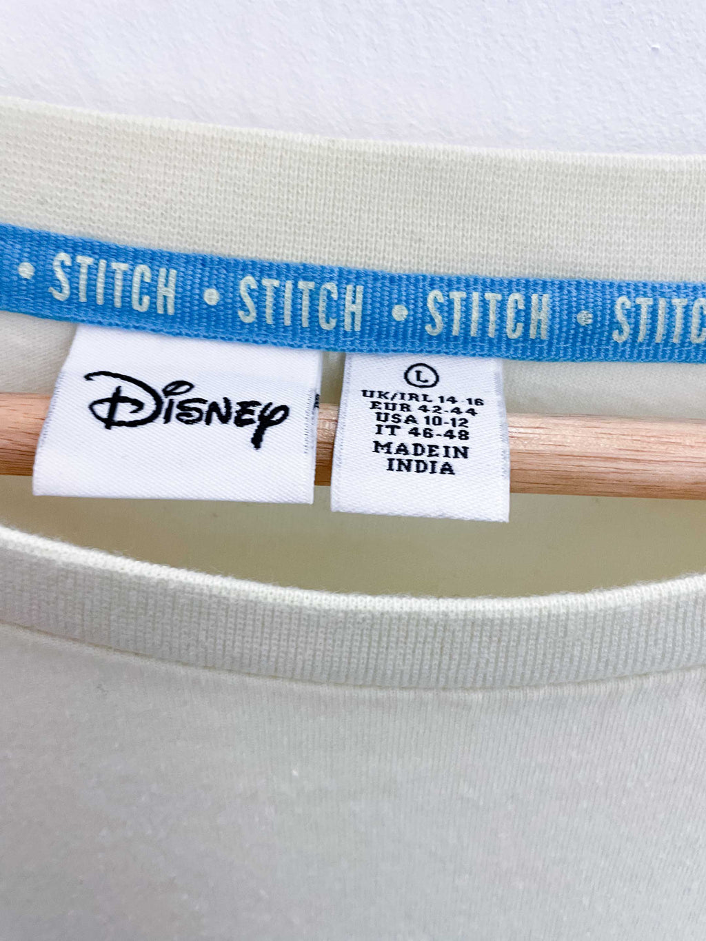 Vintage disney graphics yellow large tshirt