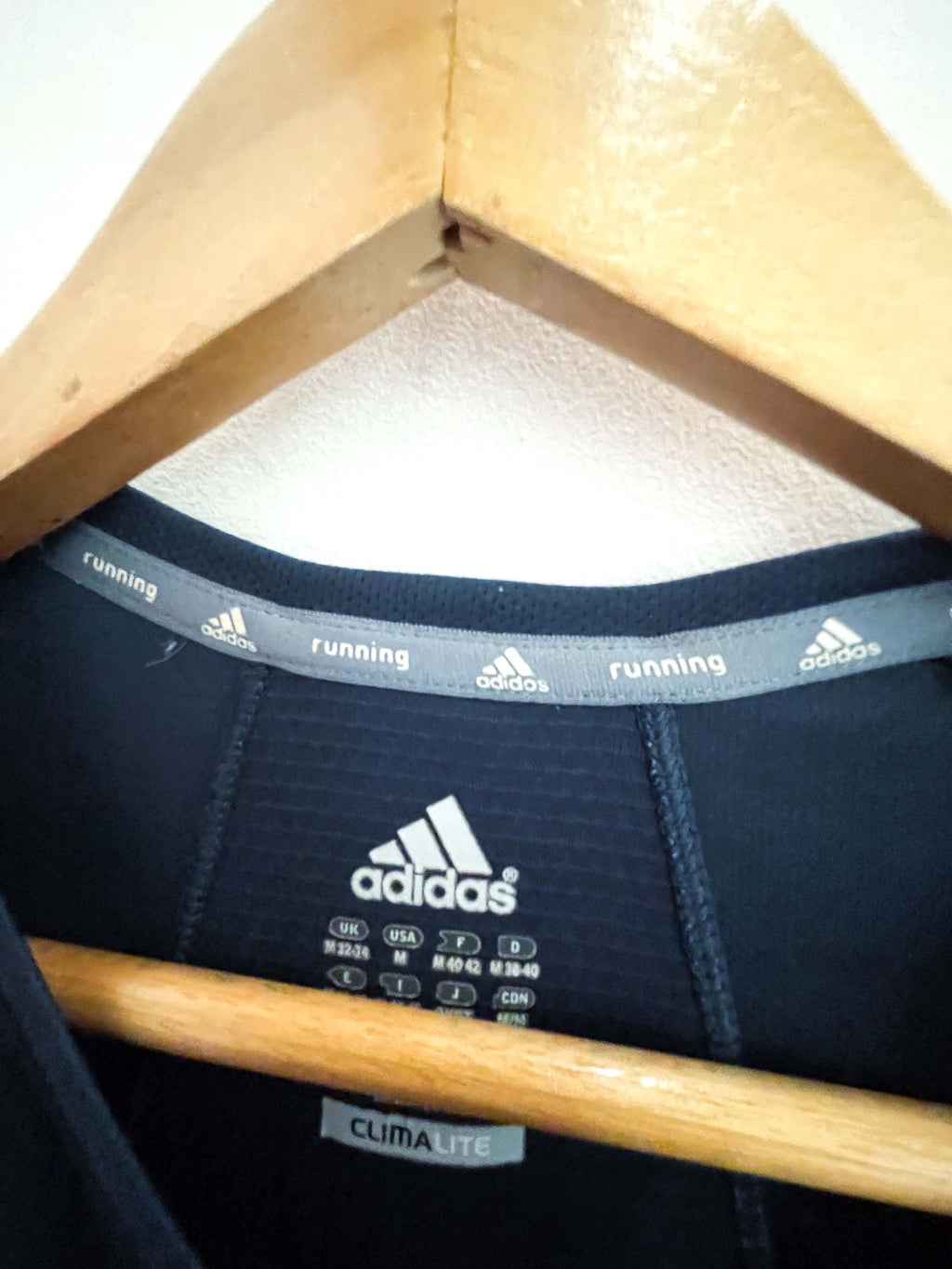 Vintage Adidas climalite running navy blue large tshirt