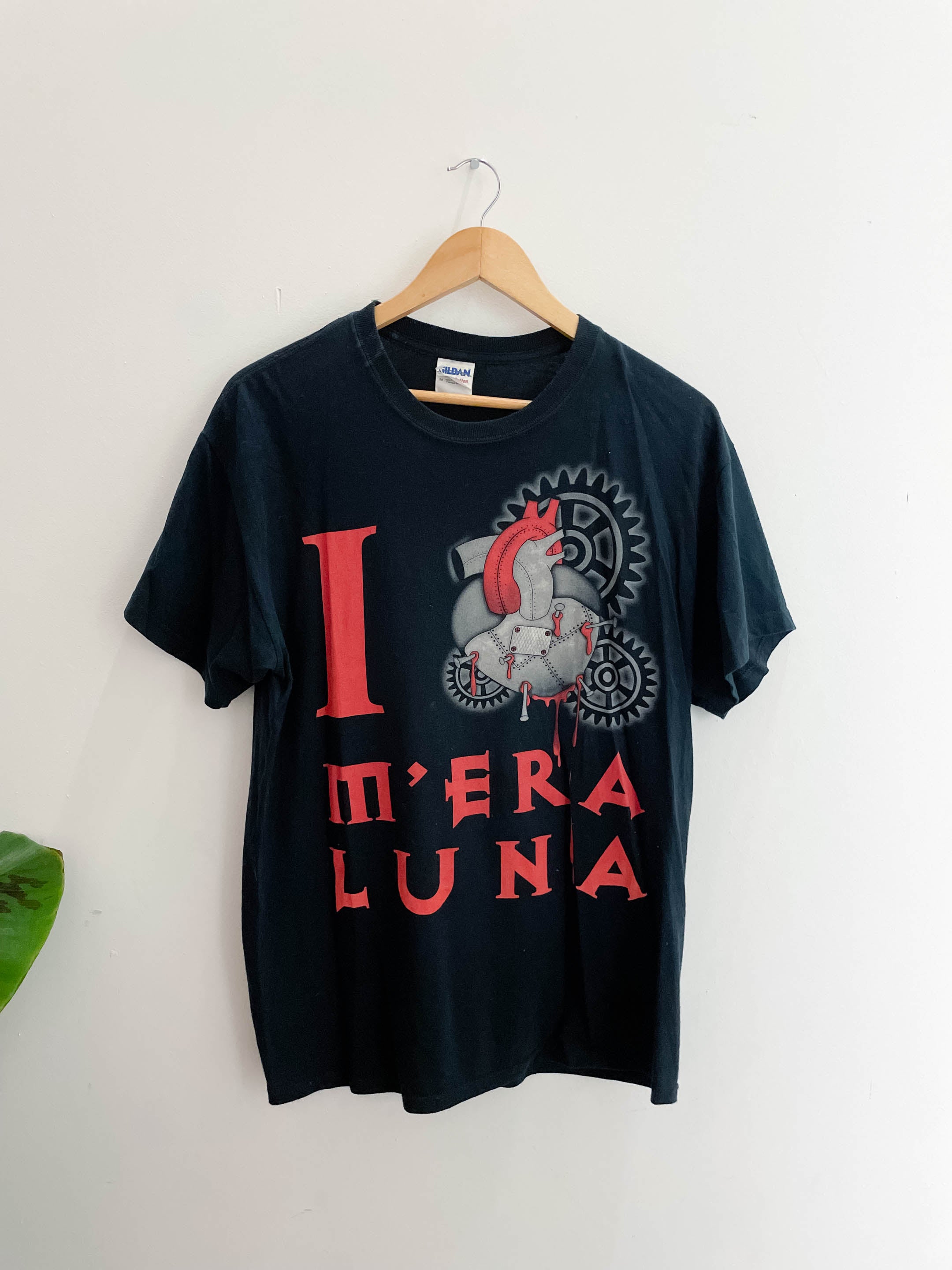 Vintage mera luna graphics black medium tshirt