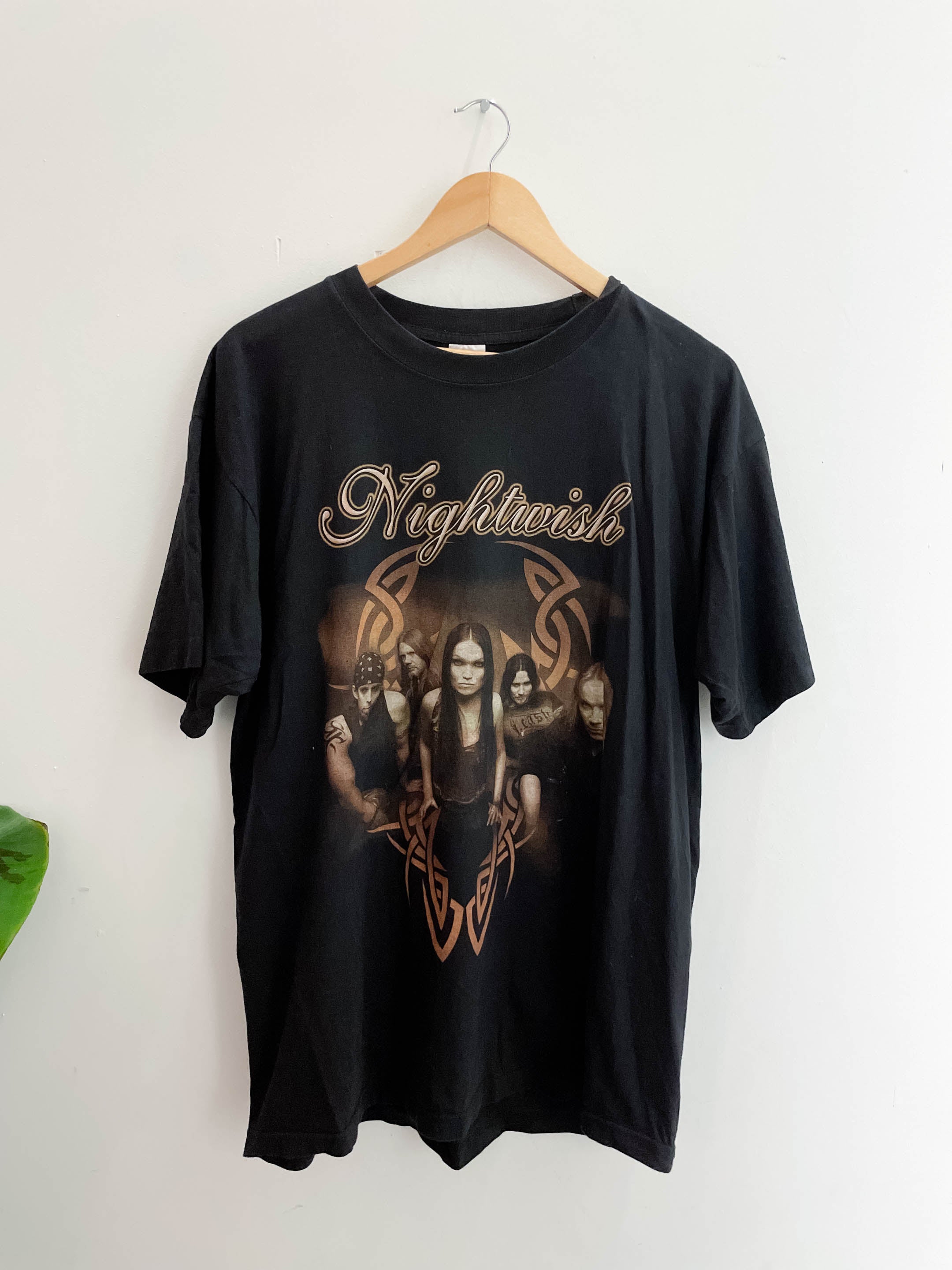 Vintage black nightwish graphics mens tshirt size XL