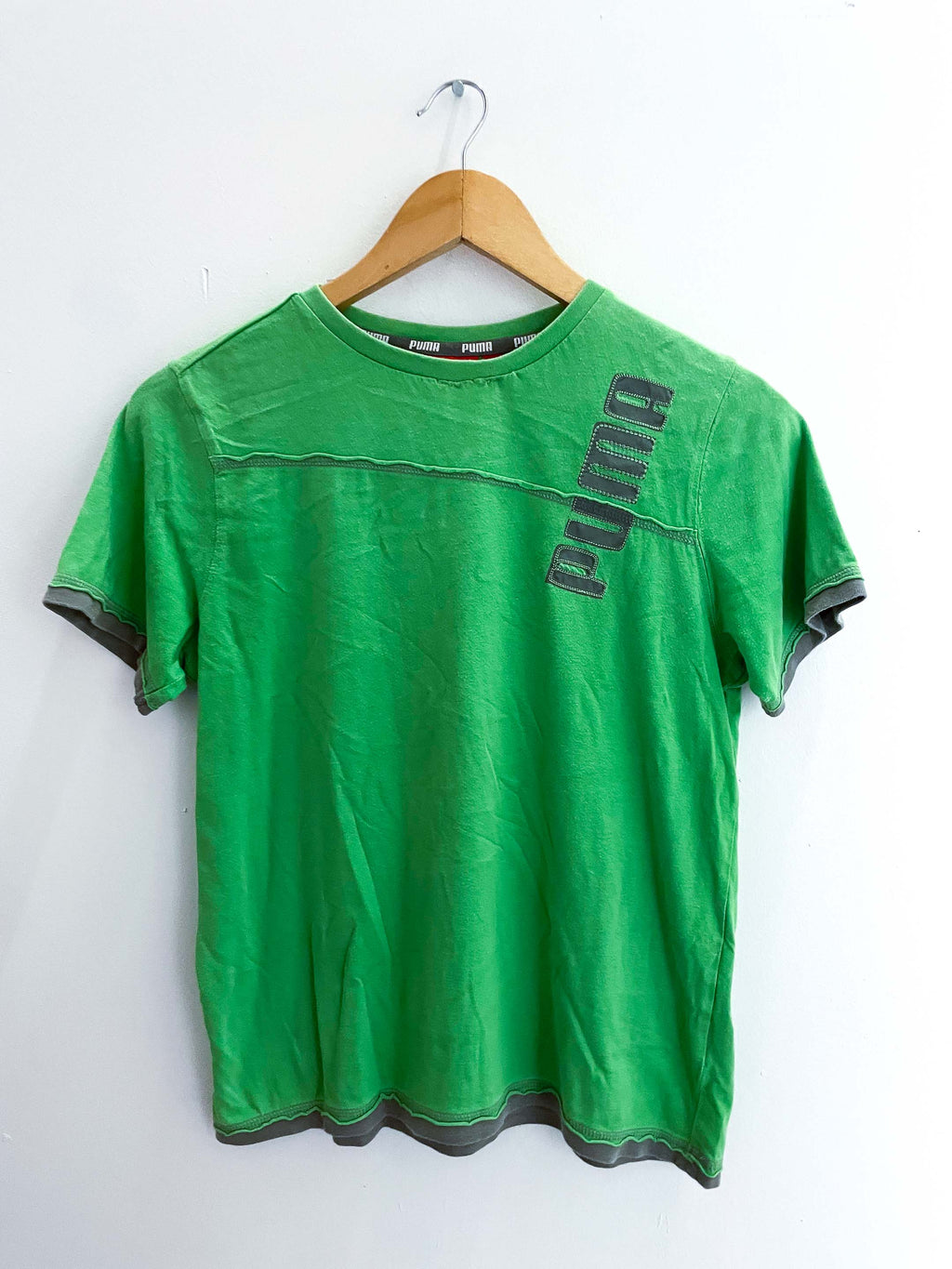Vintage green puma large tshirt