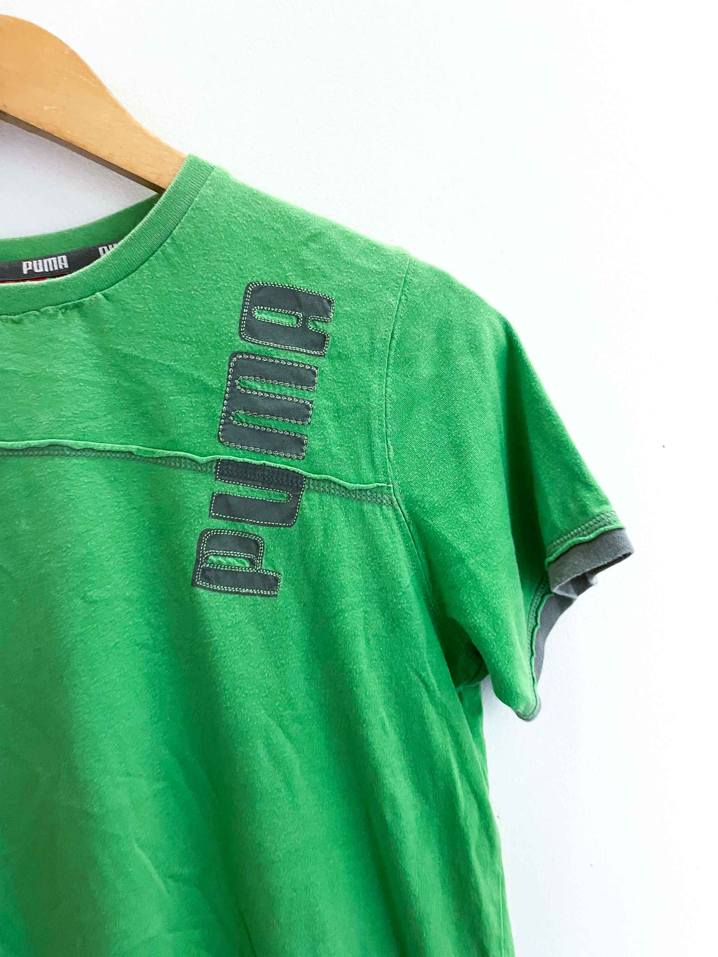 Vintage green puma large tshirt