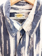 Vintage mens stripe print blue and white large short sleeve shirt
