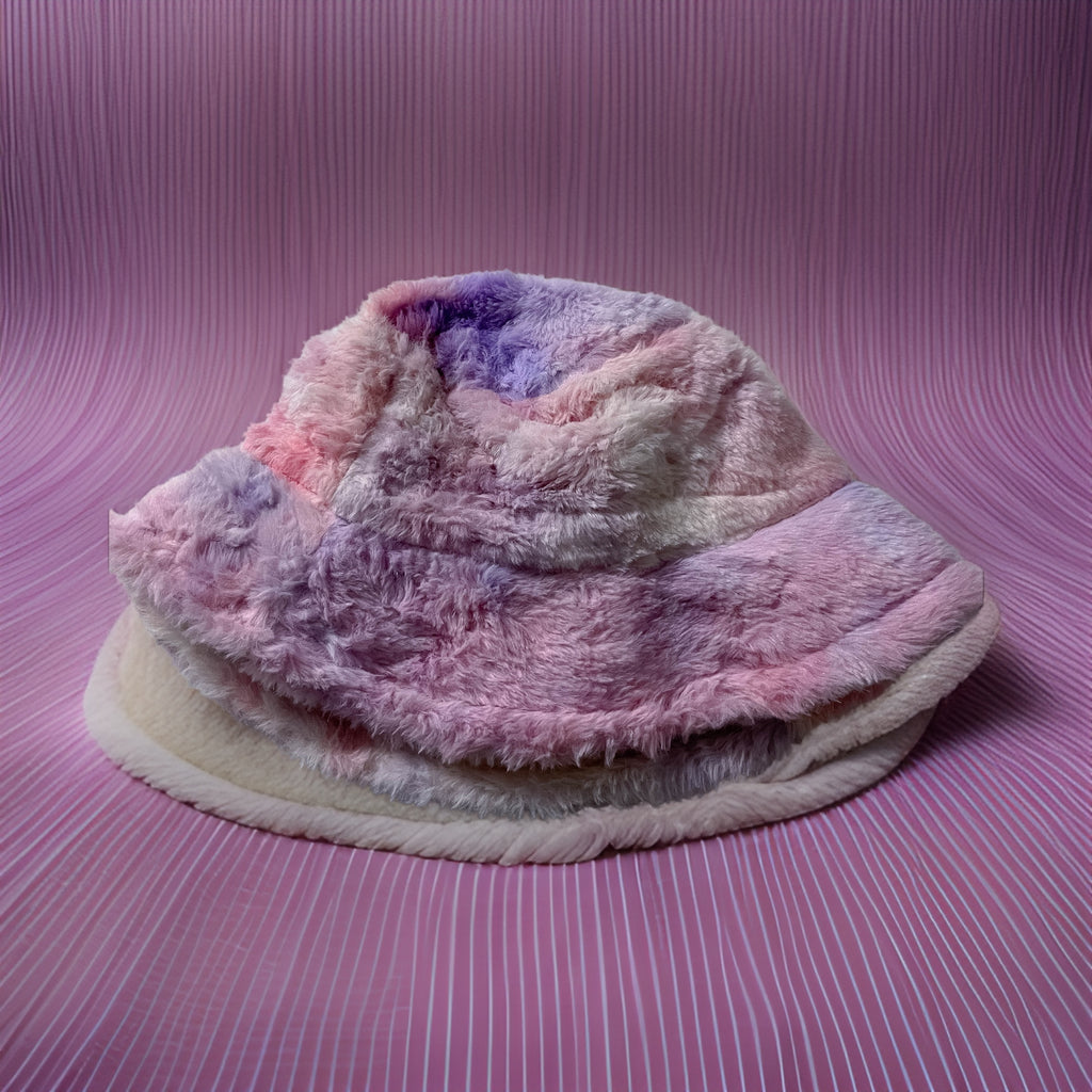 Vintage womens winter faux fur rainbow bucket hat