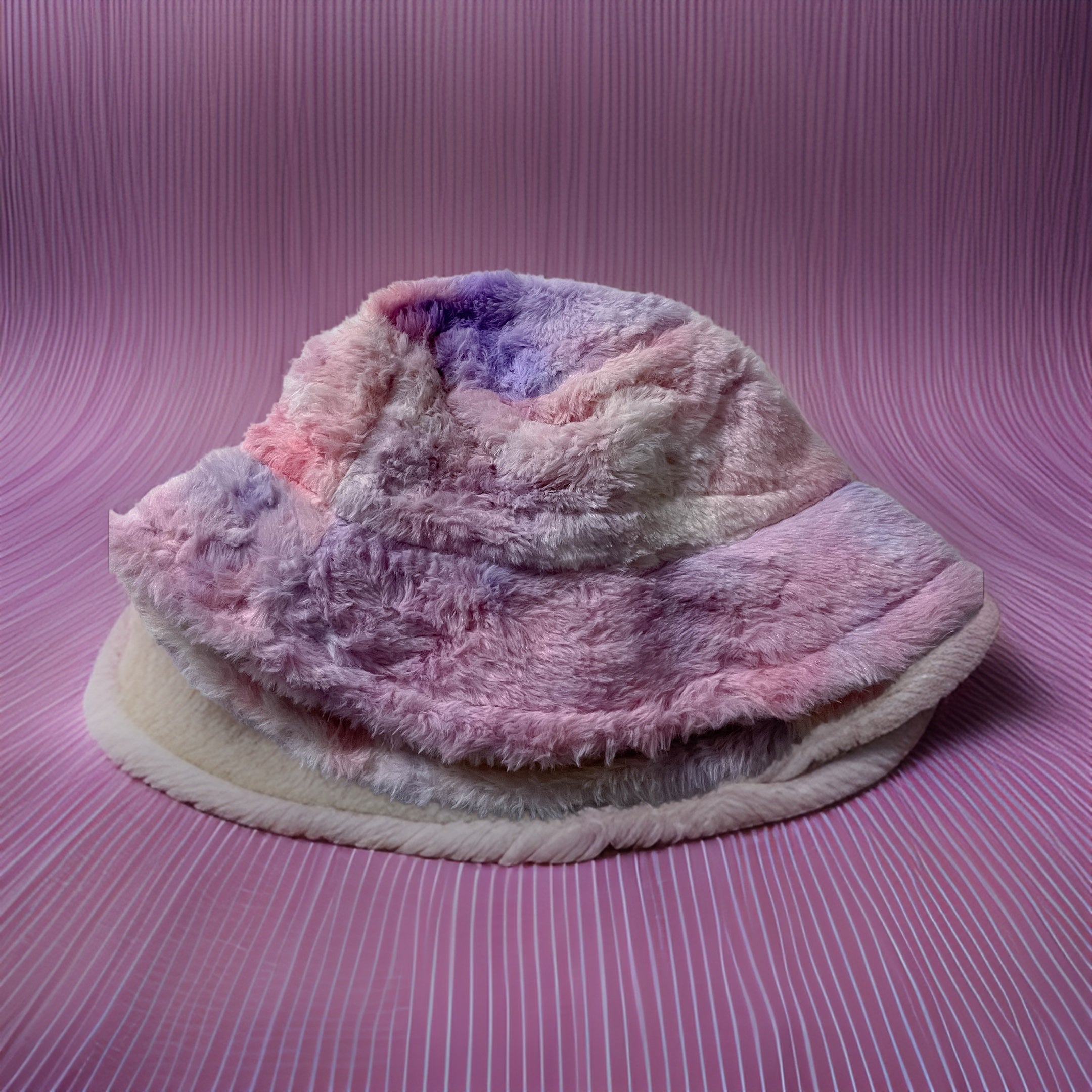 Vintage womens winter faux fur rainbow bucket hat