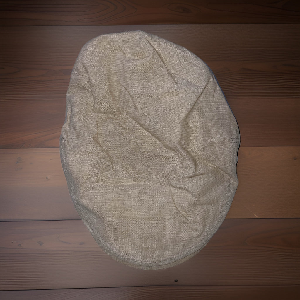 Vintage mens cream Munster in Westfalen flat cap