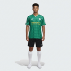Vintage Green mens Adidas large football jersey