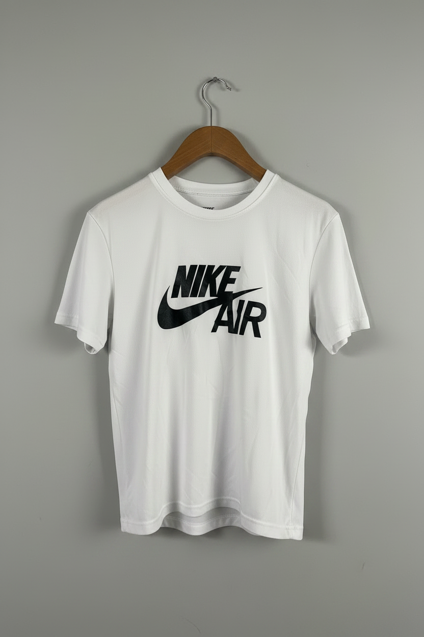 Vintage unisex White Nike Air Graphic T-Shirt - Size S