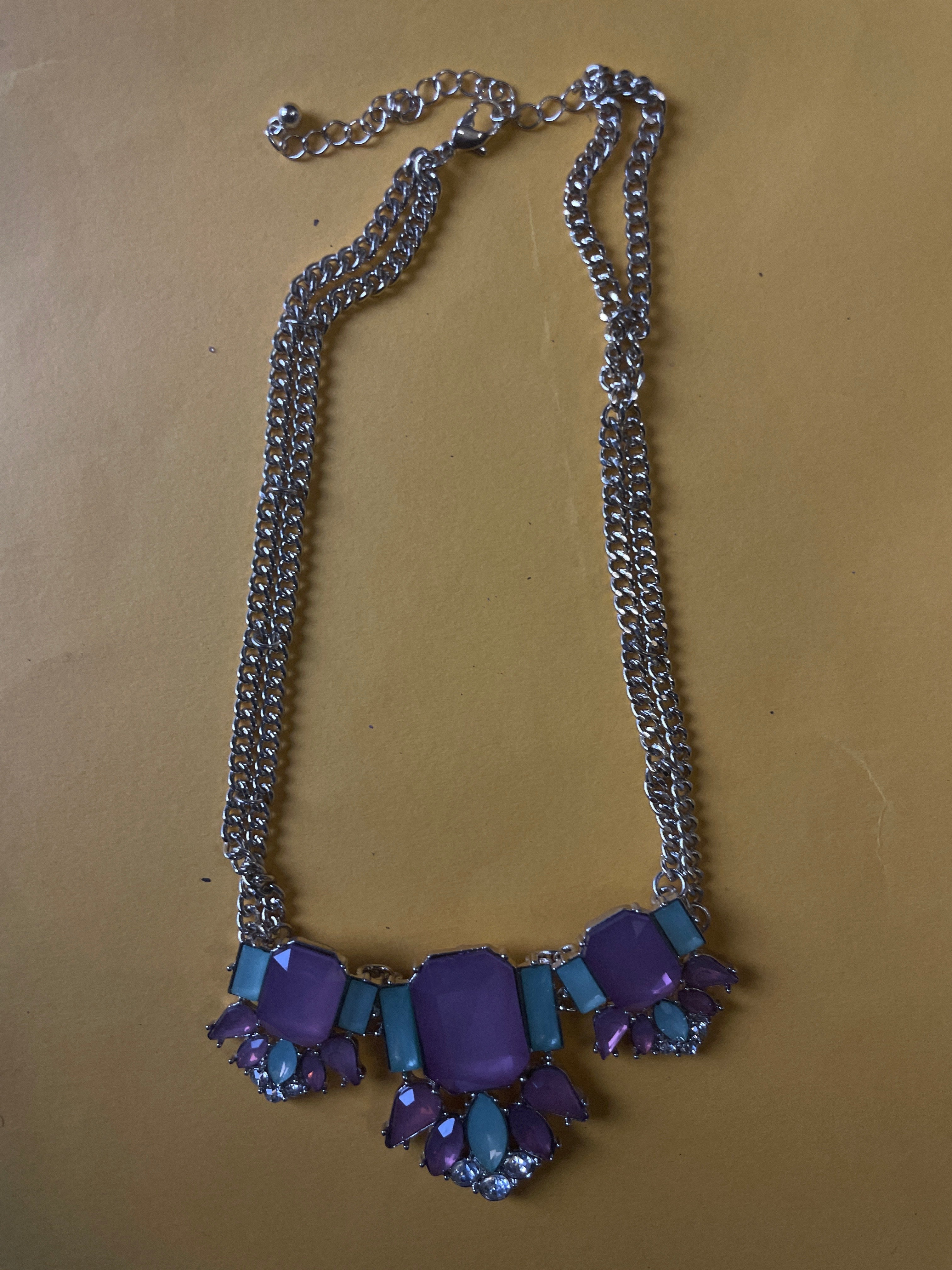 GOAH Silver-plated women's necklace with purple and grey pendant