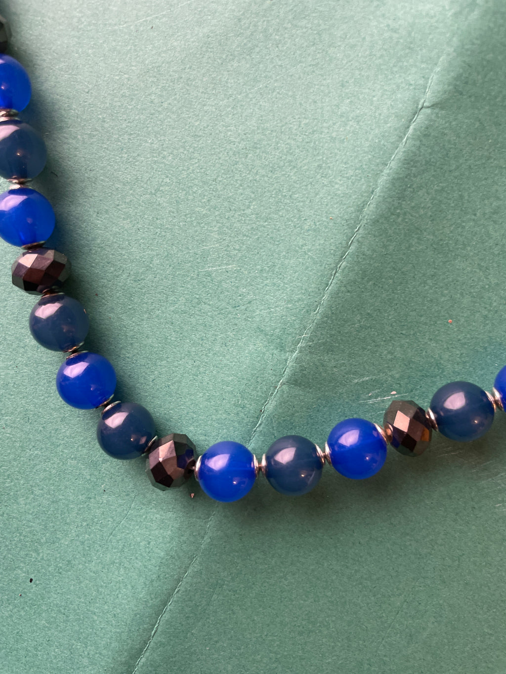 GOAH Silver chain women's necklace with blue beads