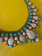 GOAH Gold chain women's necklace with peach and sky blue pendant