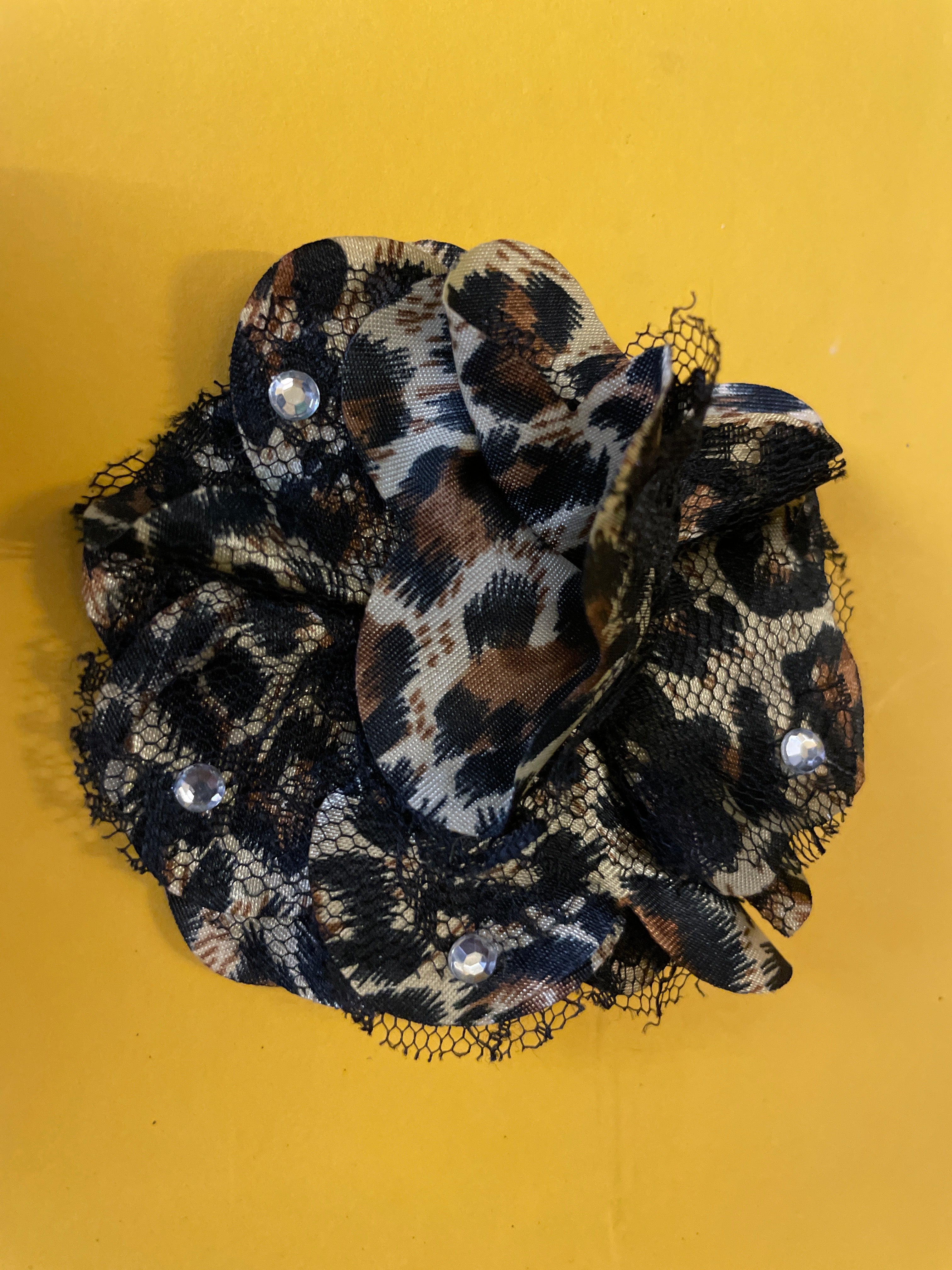 GOAH Multi-color flowery hair clip