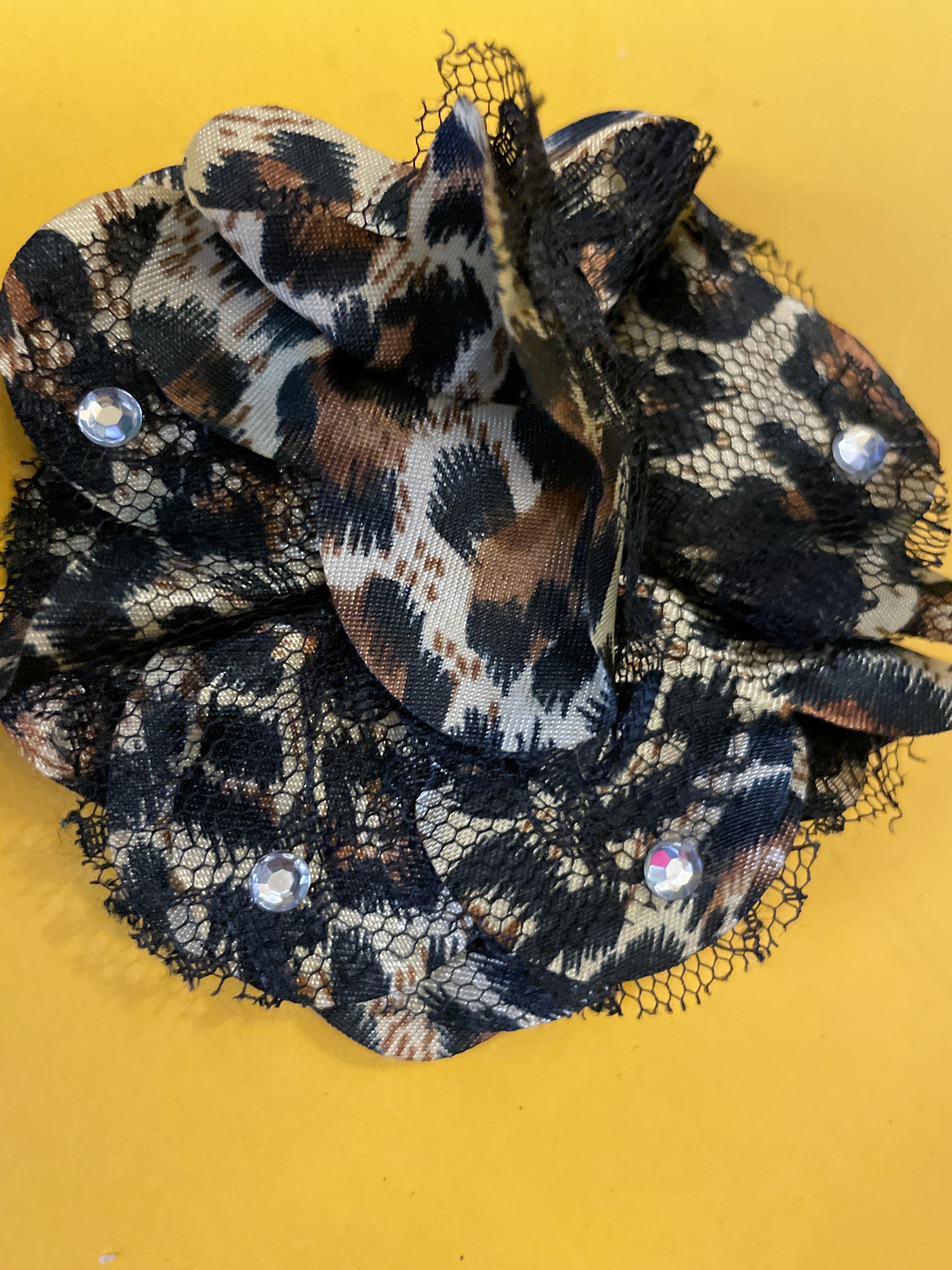 GOAH Multi-color flowery hair clip