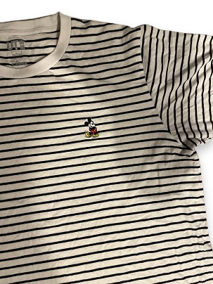 Rubynee Vintage uniqlo disney white tshirt
