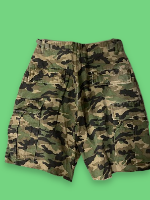 Rubynee Vintage green Camou short