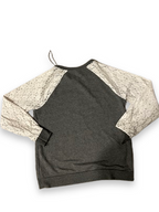 Rubynee Vintage y2k top in grey and white with skull symbol