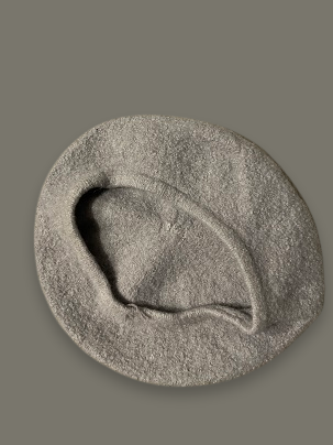 Rubynee Vintage y2k grey beret cap
