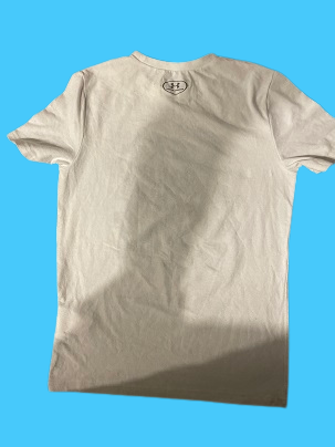 Rubynee Vintage y2k white under armour tshirt